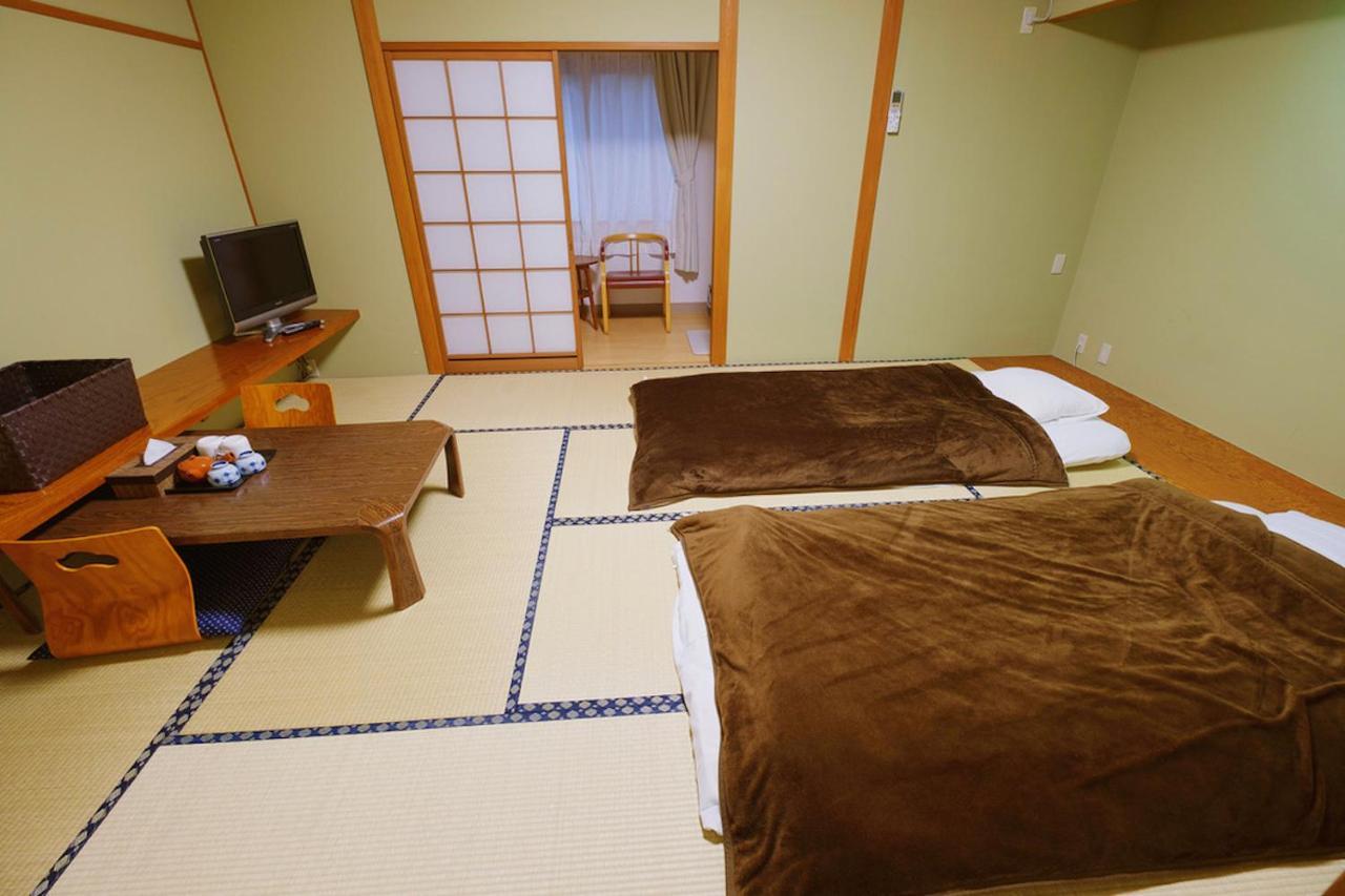 Fuji Hokin Kaikan Hotel Yamanakako Exterior foto